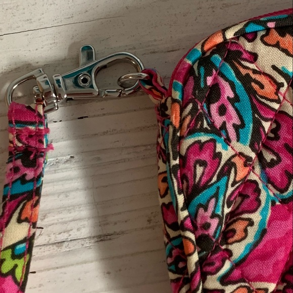 NWOT! VERA BRADLEY Sunburst Floral Retired Print WRISTLET w/detachable strap! - Picture 4 of 6